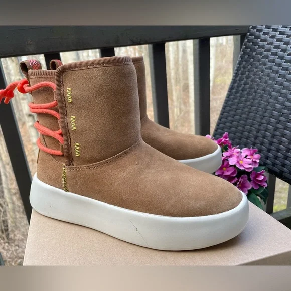 Ladies Boots Ugg Classic Boom Ankle Boot UGG Shoes Nwt Ugg Classic